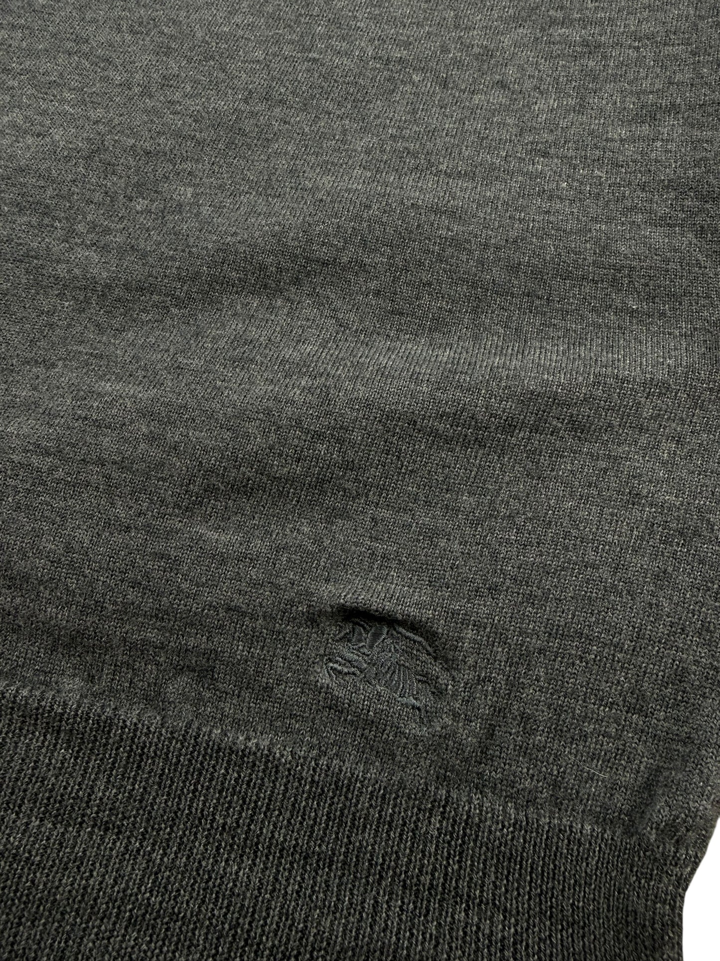 Burberry Sweater (L)
