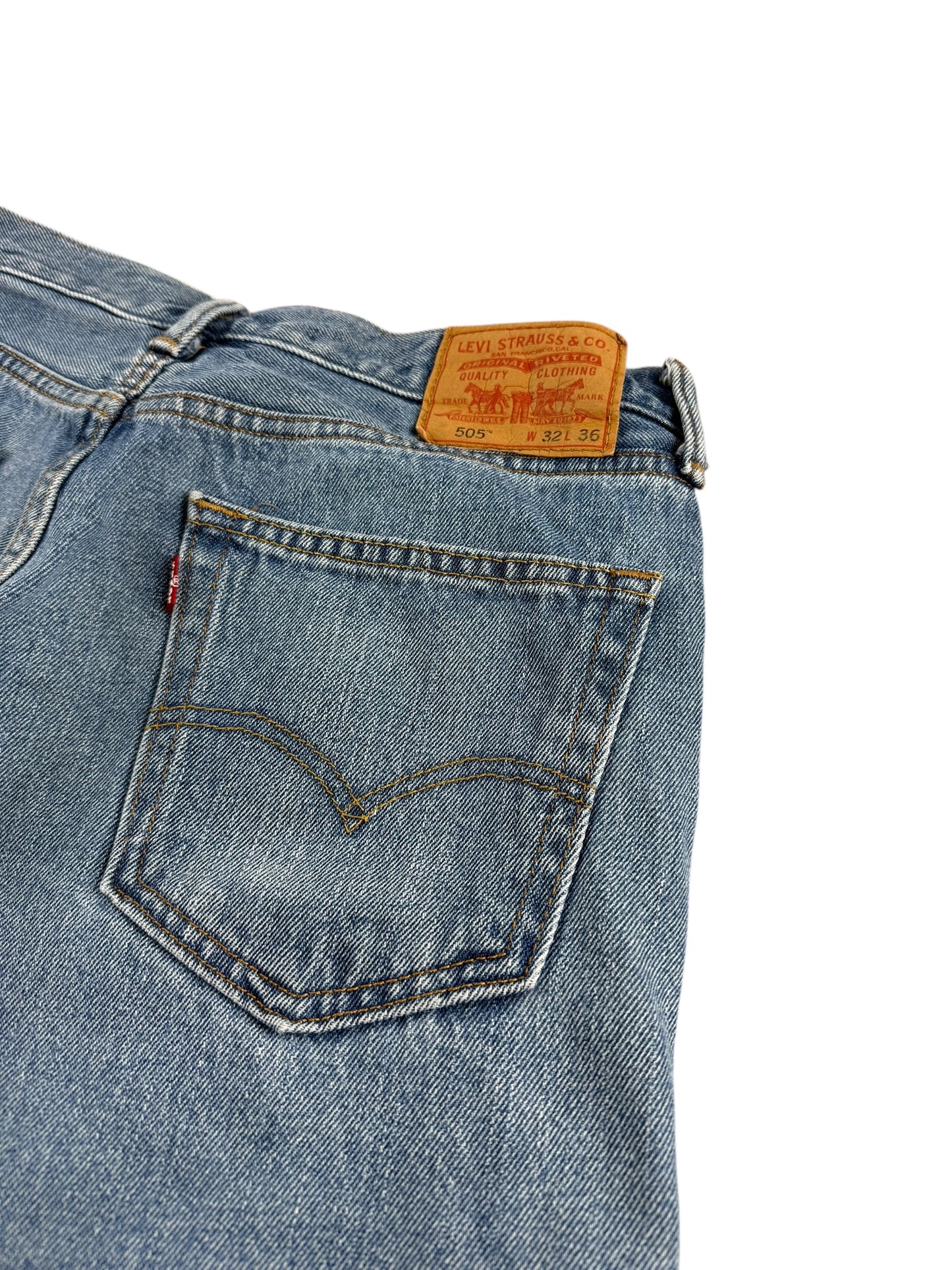 Levis 505 (39/115)