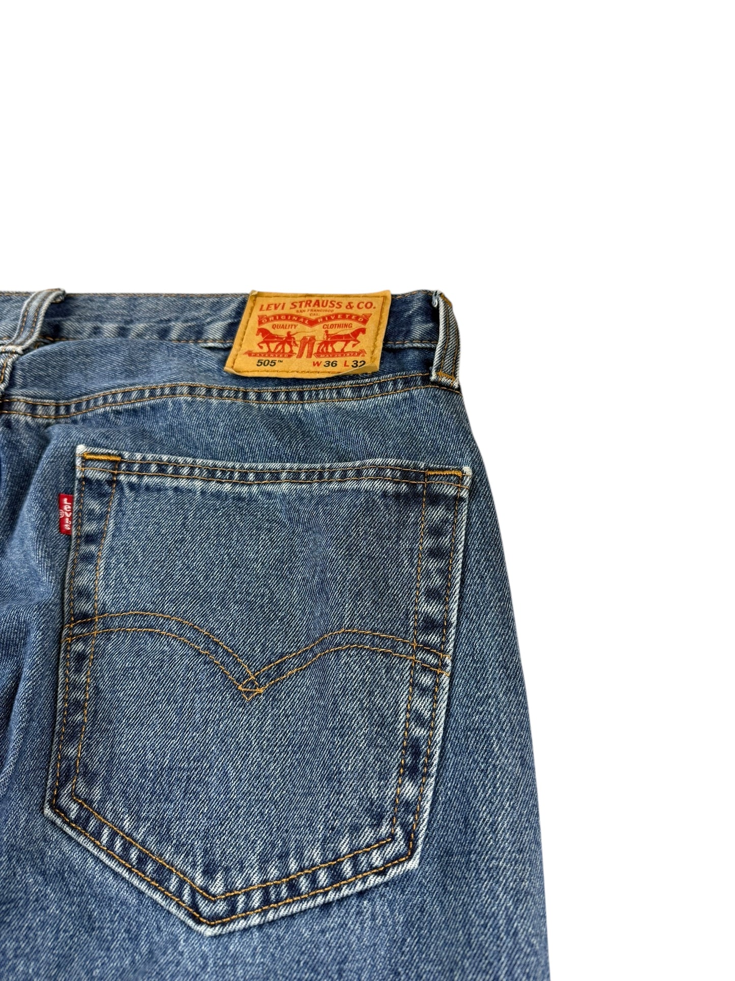 Levis Jeans 505 (45/106)